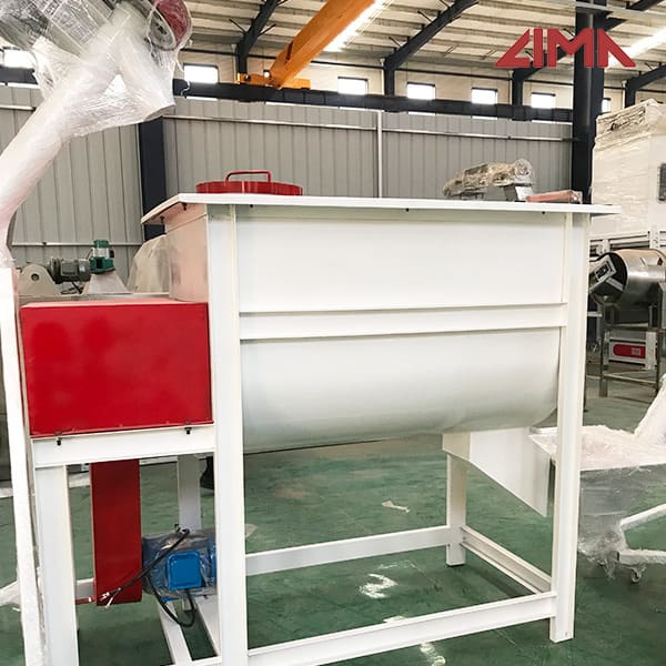 <h3>100kg/h vannamei shrimp feed making machine Feed size 3 mm </h3>
